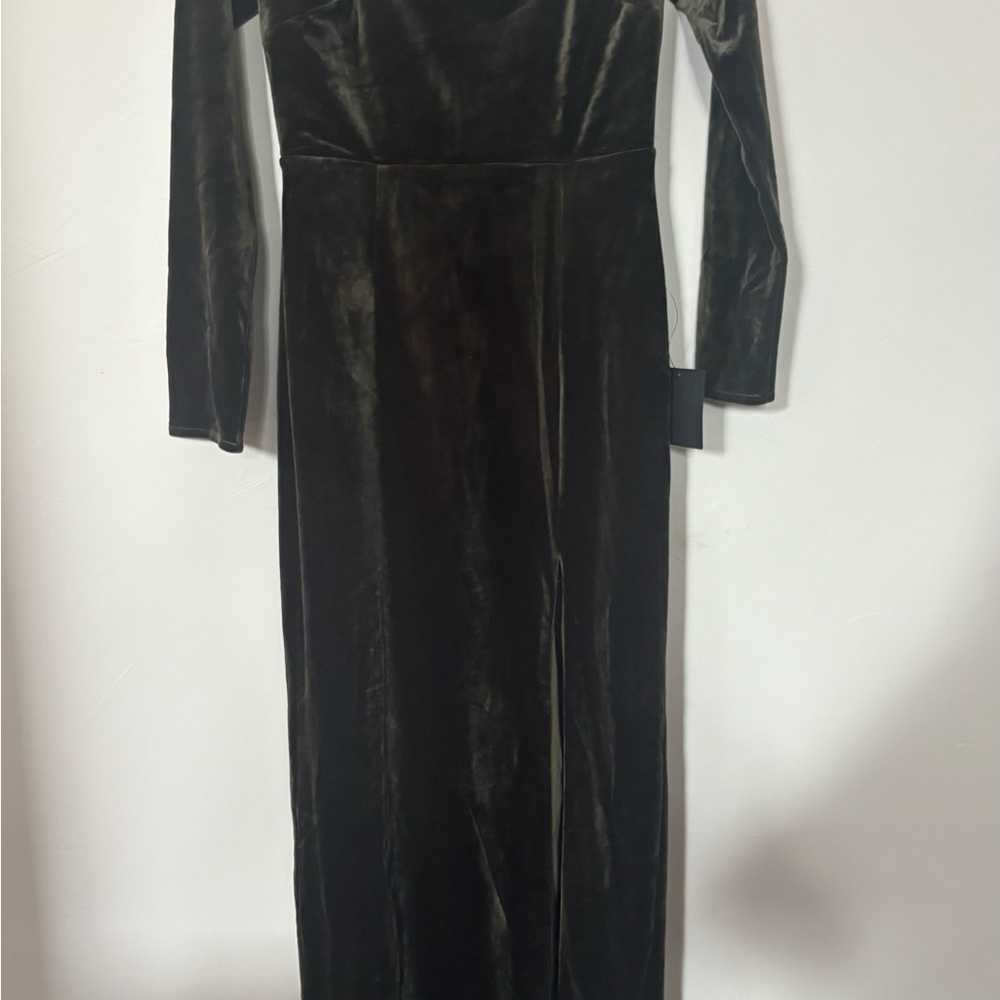 Chic Velvet Long Sleeve Dress in Dark Olive - Picture 7 of 9